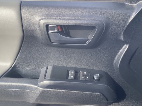 Used 2021 Toyota Tacoma SR image 23