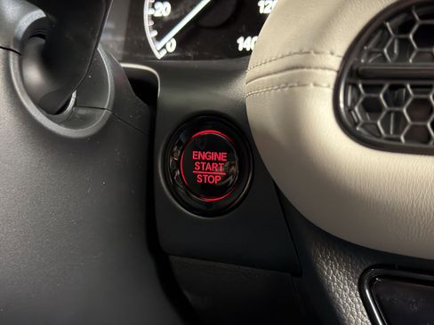 New 2027 Honda HR-V LX image 25