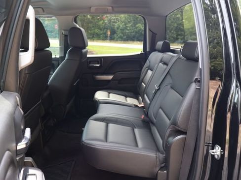 Used 2018 Chevrolet Silverado 1500 LT w/ All Star Edition AWD/4WD image 19
