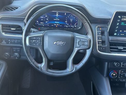 Used 2024 Chevrolet Suburban RST RWD image 16