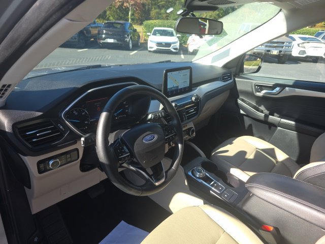 Used 2022 Ford Escape SEL AWD/4WD image 18