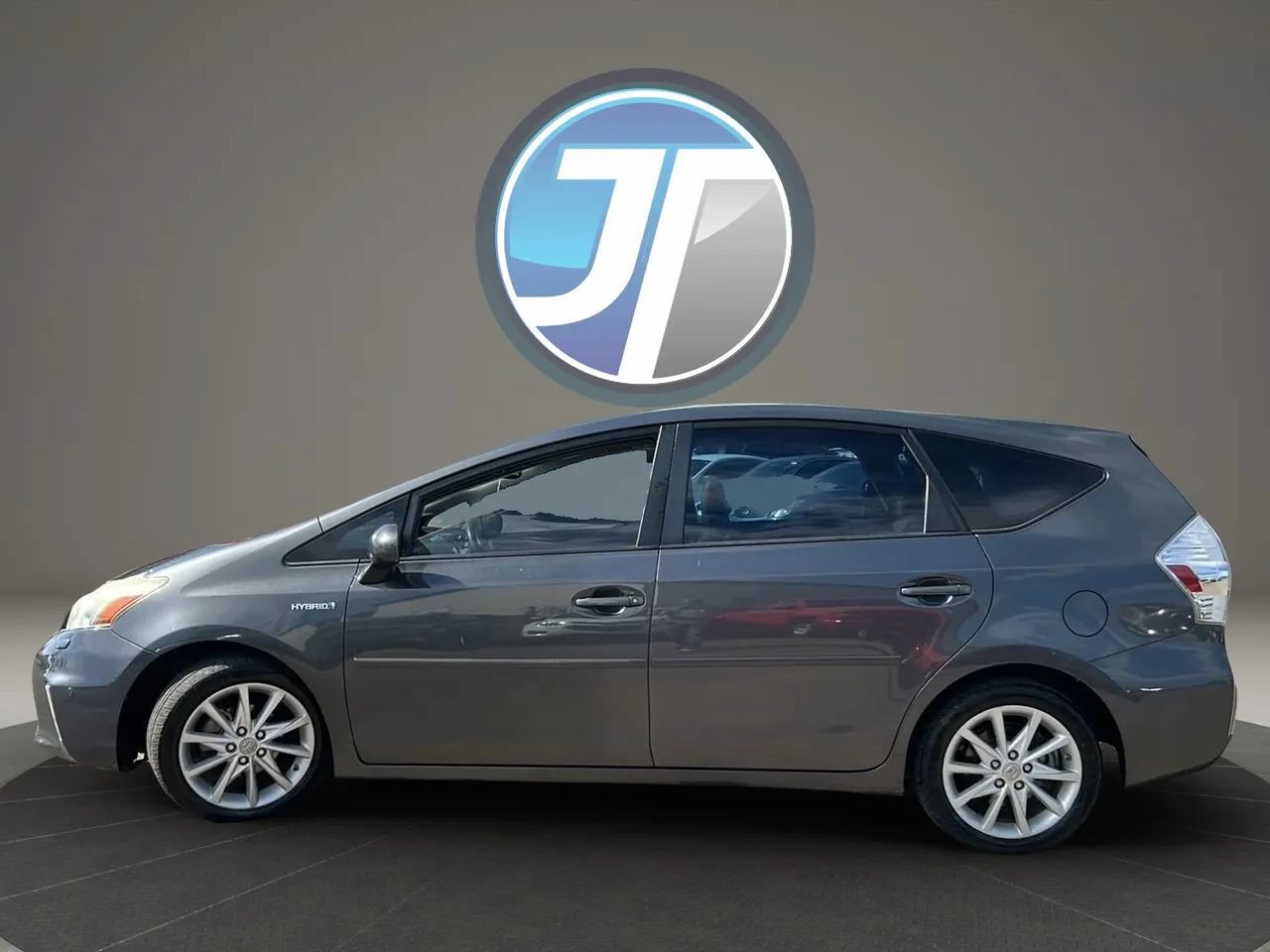 Used 2012 Toyota Prius V Five FWD image 23