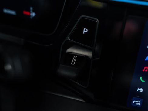 New 2026 Porsche Macan GTS Electric image 27