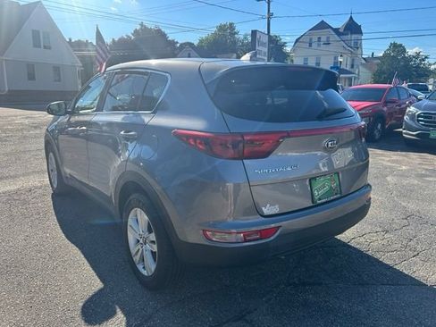 Used 2019 Kia Sportage LX FWD image 11