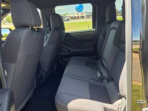 Used 2026 Nissan Frontier SV w/ SV Convenience Package AWD/4WD image 6