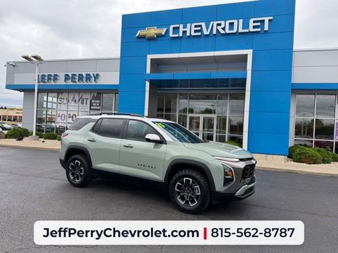 Used 2025 Chevrolet Equinox ACTIV w/ Safety and Technology Package AWD/4WD image 1