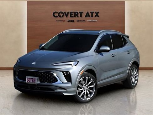 Used 2024 Buick Encore GX Avenir image 1