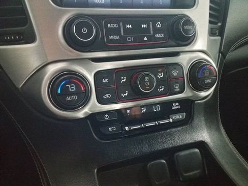 Used 2015 GMC Yukon SLE AWD/4WD image 7