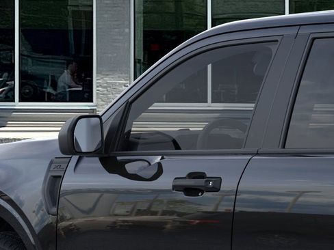 New 2025 Ford Maverick XL image 21