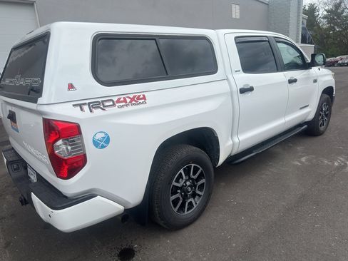 Used 2018 Toyota Tundra SR5 w/ TRD Off Road Package image 3