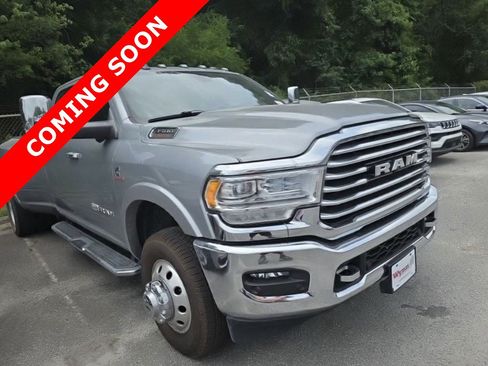 Used 2022 RAM 3500 Limited AWD/4WD image 3