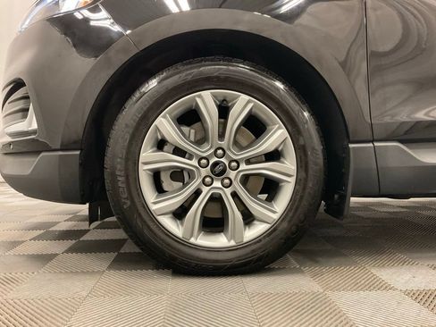 Used 2024 Ford Edge Titanium AWD/4WD image 8