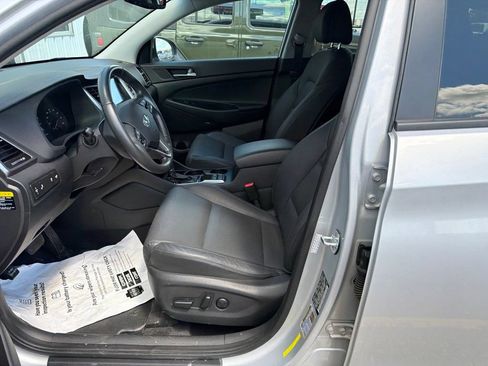 Used 2017 Hyundai Tucson Limited AWD/4WD image 17