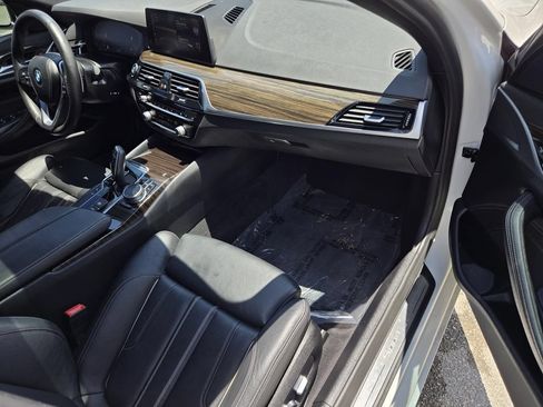 Used 2020 BMW 540i w/ Convenience Package RWD image 7