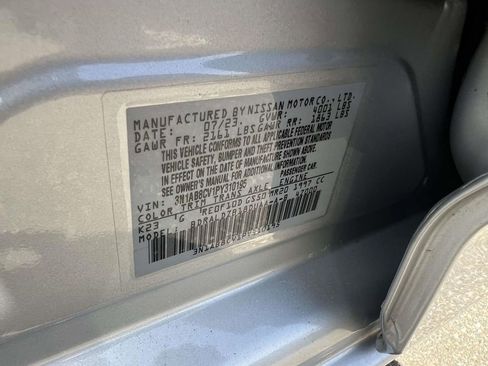 Used 2023 Nissan Sentra SV w/ All-Weather Package FWD image 18