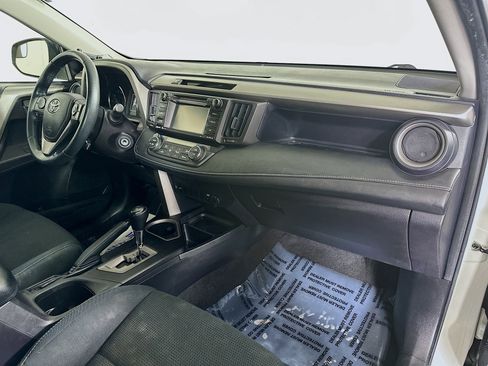 Used 2016 Toyota RAV4 XLE image 27