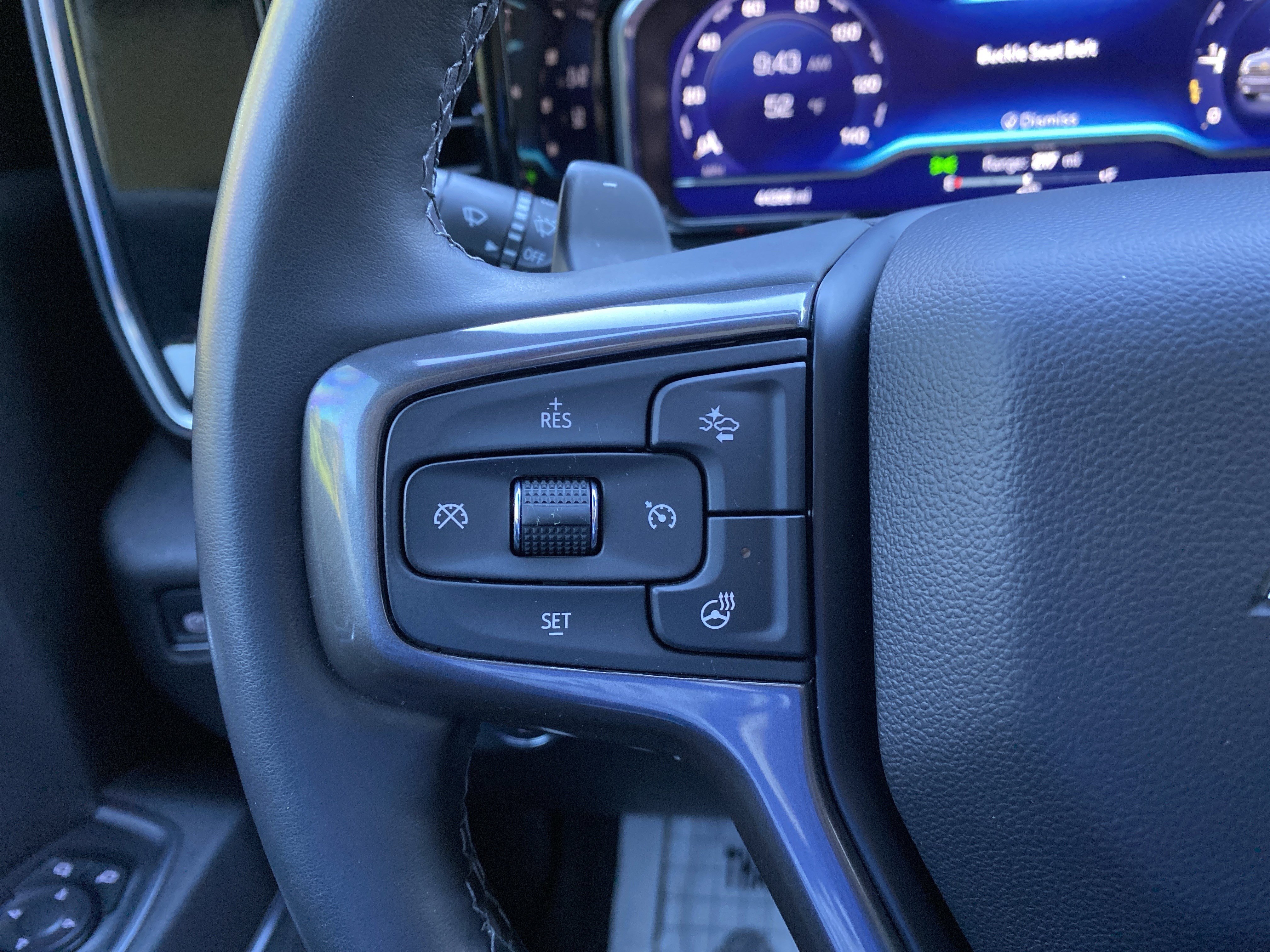 Used 2025 Chevrolet Silverado 1500 High Country w/ Midnight Edition AWD/4WD image 18