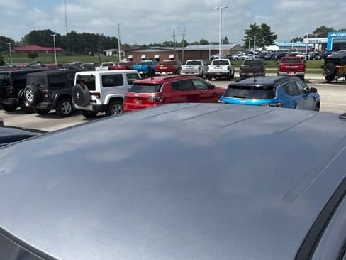 Used 2022 RAM 1500 Warlock w/ Electronics Group AWD/4WD image 12