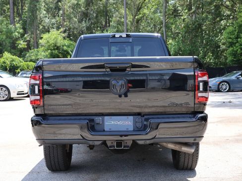 Used 2022 RAM 3500 Big Horn w/ Level C Equiment Group AWD/4WD image 40
