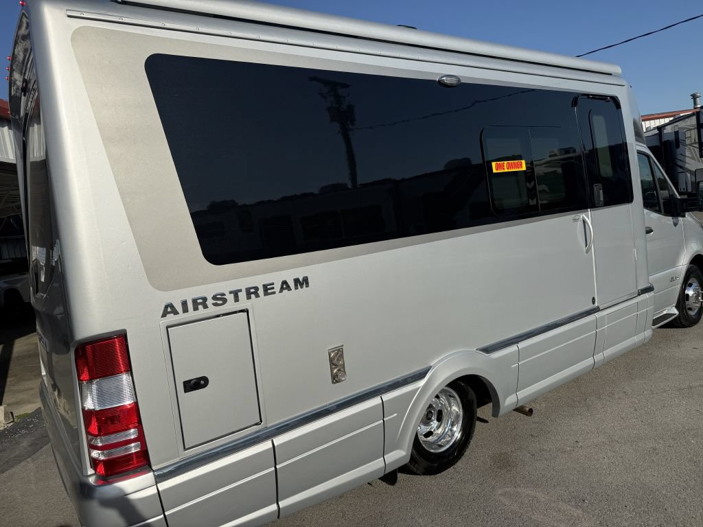 Used 2020 Mercedes-Benz Sprinter 3500 image 18