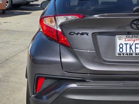 Used 2021 Toyota C-HR Nightshade image 6