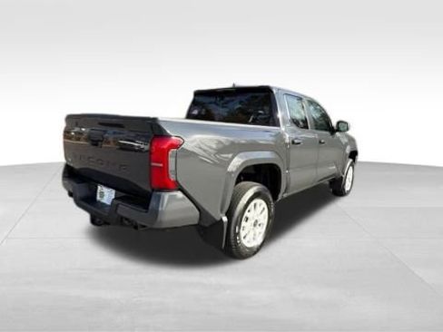 New 2026 Toyota Prius LE image 7