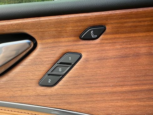 New 2025 Jeep Grand Cherokee Summit image 13