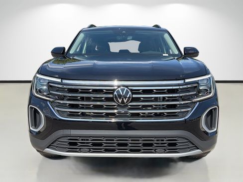 Used 2026 Volkswagen Atlas SE FWD image 8