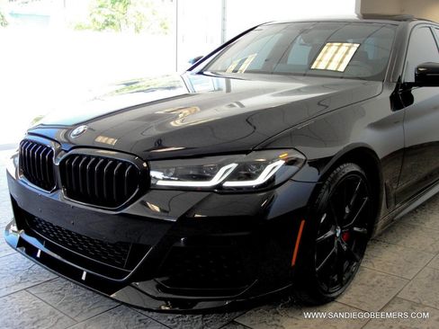 Used 2023 BMW 540i 540i M SPORT PRO+SHADOWLINE PK w/ M Sport Package image 23