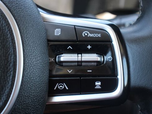 Used 2022 Kia Sorento SX FWD image 25