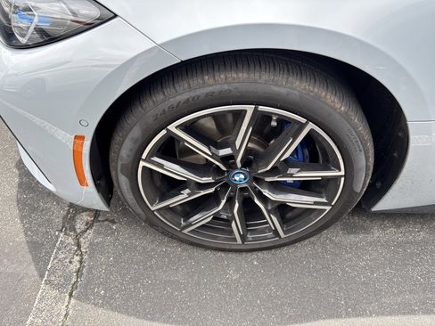 Certified 2024 BMW i4 eDrive40 w/ M Sport Package RWD image 28