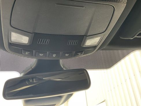 Used 2022 Ford Edge ST image 15