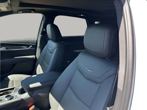 New 2026 Cadillac XT5 Sportv w/ LPO, Onyx Lite Package AWD/4WD image 31