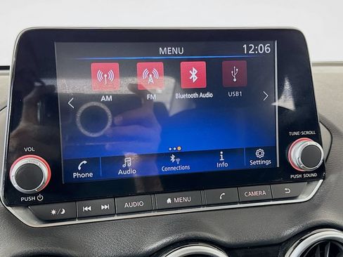Used 2021 Nissan Sentra SV FWD image 31