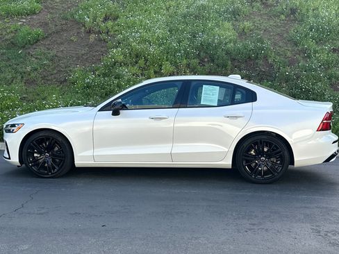Certified 2023 Volvo S60 B5 Plus w/ Climate Package image 8
