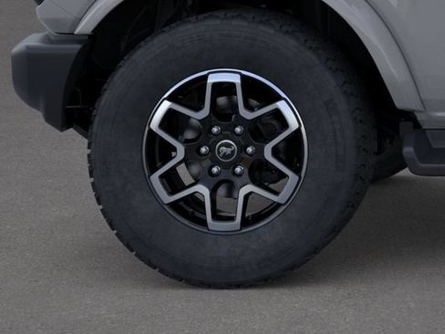 New 2026 Ford Bronco Outer Banks AWD/4WD image 21