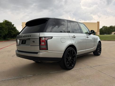 Used 2017 Land Rover Range Rover Supercharged AWD/4WD image 6
