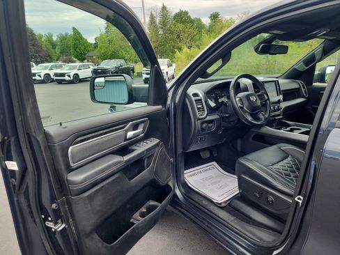 Used 2019 RAM 1500 Big Horn AWD/4WD image 10