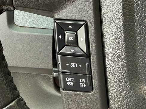 Used 2011 Ford F150 XLT w/ XLT Chrome Pkg RWD image 24