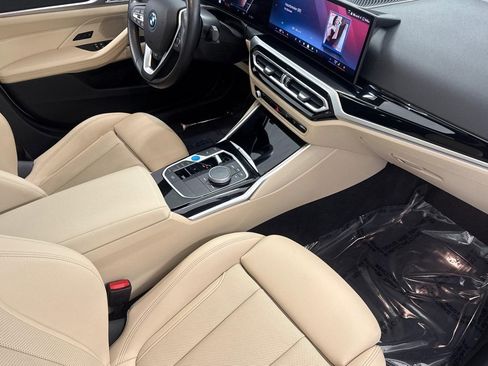 Certified 2024 BMW i4 eDrive35 w/ Premium Package RWD image 31