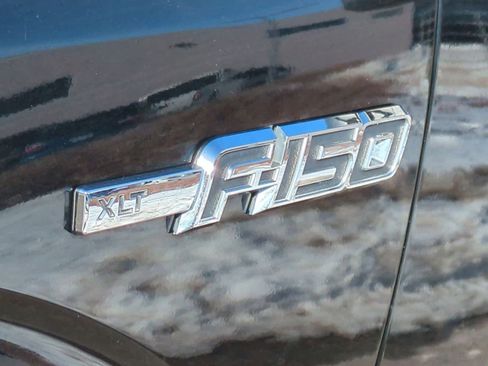 Used 2013 Ford F150 XLT w/ Mid Equipment Group image 13