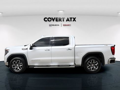Used 2022 GMC Sierra 1500 SLT AWD/4WD image 5