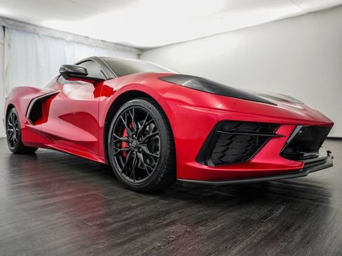 Used 2024 Chevrolet Corvette Stingray Premium Cpe w/ Z51 Performance Package RWD image 22
