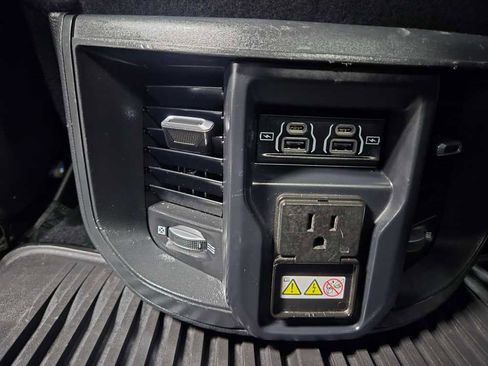 Used 2022 RAM 2500 Laramie image 13