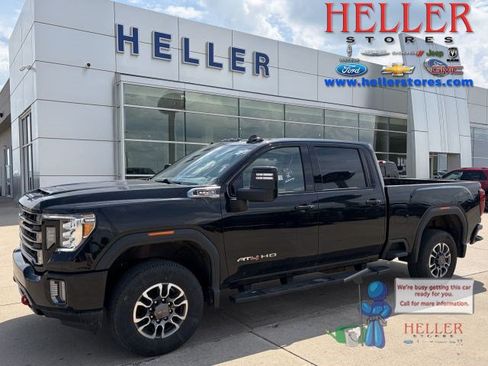 Used 2021 GMC Sierra 2500 AT4 AWD/4WD image 1