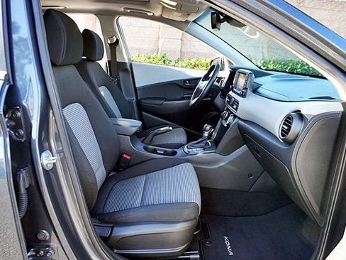 Used 2020 Hyundai Kona SEL Plus FWD image 11