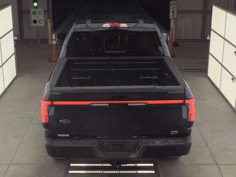 Used 2023 Ford F150 Lightning Lariat image 7