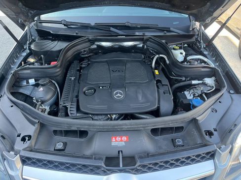 Used 2013 Mercedes-Benz GLK 350 4MATIC image 36