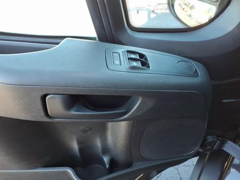 Used 2025 RAM ProMaster 1500 image 3