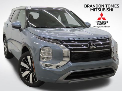 New 2026 Mitsubishi Outlander SEL FWD image 1